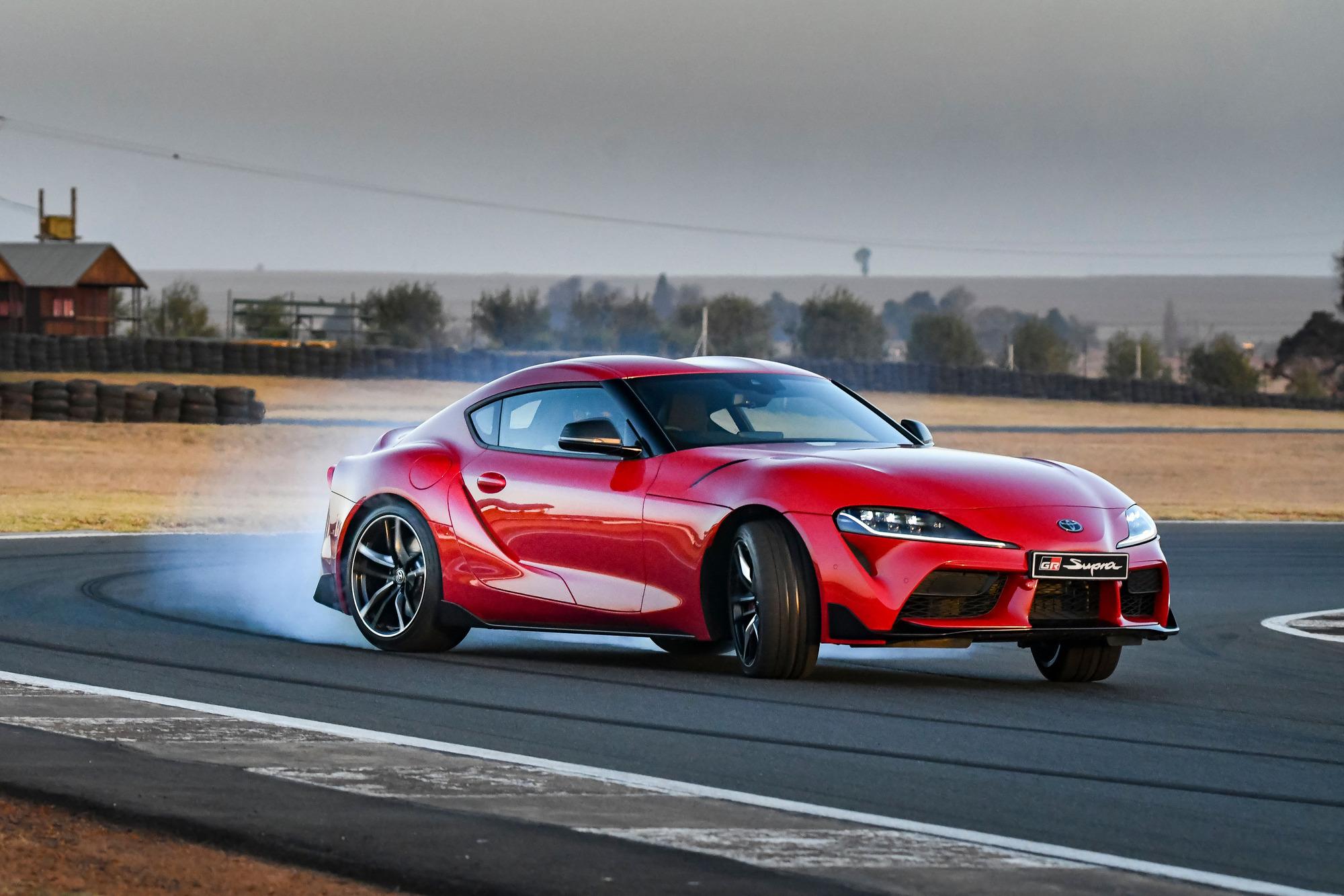 Υβριδική η επομένη γενιά του Toyota Supra;